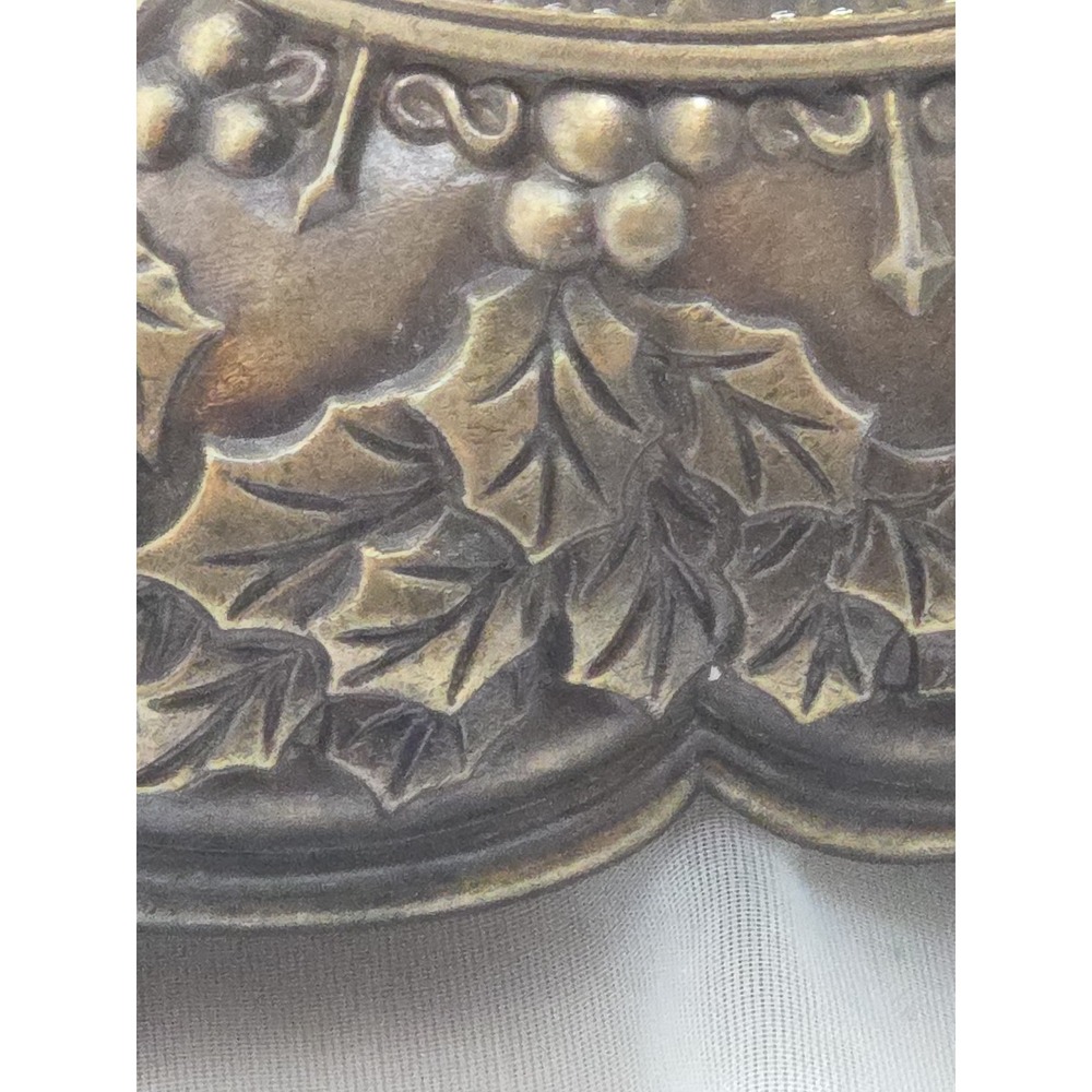 VTG Musical Snow Globe 6" Ornate Paw Base Santas Workshop Excll Wrking Con Heavy - Picture 7 of 10